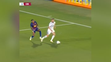 El error del árbitro en uno de los goles del Barça: estaba delante y no lo vio