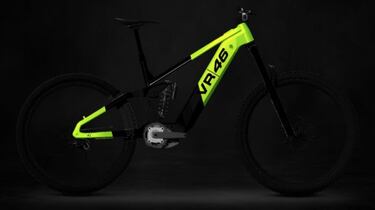 VR46 Terra e-MTB: Valentino Rossi lanza su primera bici eléctrica