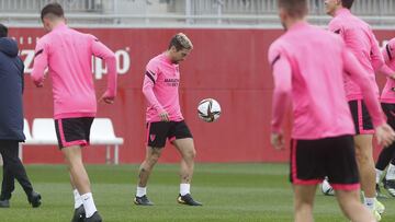 Papu Gómez, en un entrenamiento.