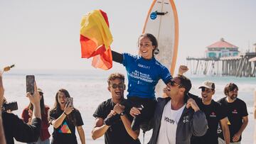 Audrey Pascual, campeona del mundo de surf adaptado