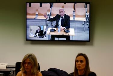 Luis Rubiales durante su declaración en el juicio. 