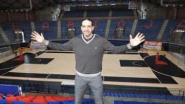Garabaya, en las gradas del Palacio de los Deportes.