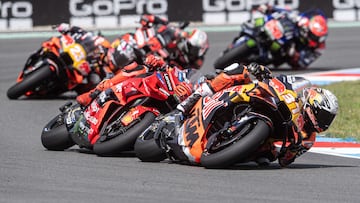 Ducati Lenovo Team's Spanish MotoGP rider Marc Marquez (L) and Red Bull KTM Factory Racing team's Spanish MotoGP rider Pedro Acosta (R) compete during the motorcycle Czech Moto GP Grand Prix sprint race at the Masaryk circuit in Brno, Czech Republic on July 19, 2025. (Photo by Michal Cizek / AFP)