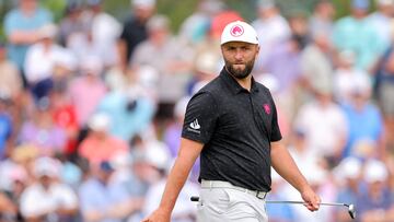 LOUISVILLE, KENTUCKY - MAY 16: Jon Rahm of Spain looks on from the seventh hole during the first round of the 2024 PGA Championship at Valhalla Golf Club on May 16, 2024 in Louisville, Kentucky. Michael Reaves/Getty Images/AFP (Photo by Michael Reaves / GETTY IMAGES NORTH AMERICA / Getty Images via AFP)