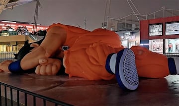 Yamcha Dragon Ball muerte estatua China