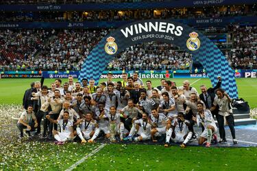 Ancelotti ganó por tercera vez con el Real Madrid la Supercopa de Europa  tras ganar 2-0 al Atalanta en la final disputada en Varsovia.