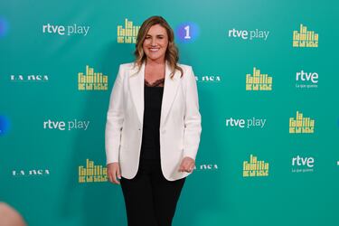 La viguesa compaginará su labor como colaboradora en 'La familia de la tele' con 'Tentáculos', el programa que presenta de lunes a viernes en TEN. Supone su regreso a la televisión convencional tras su polémica salida de Mediaset.