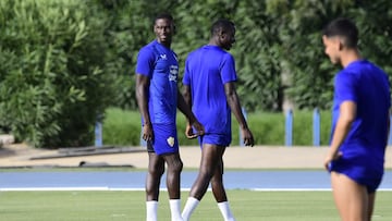 Mendes, en un entrenamiento con el Almería.