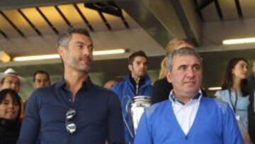 Vitor Baia, con Hagi.