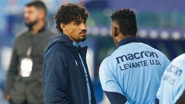 20/11/23 PARTIDO SEGUNDA DIVISION
LEVANTE - RACING SANTANDER
FABRICIO SANTOS