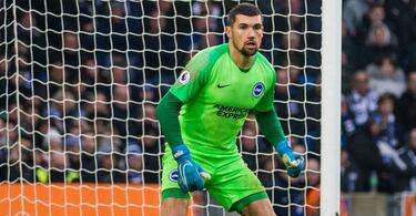 El australiano Ryan donará a su país 300 euros por cada parada de un portero en la Premier