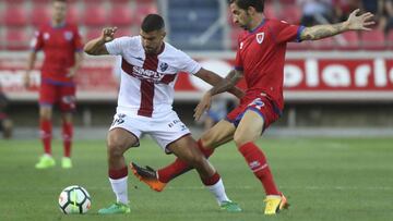Alexander González se queda en el Huesca