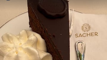 Frank Blanco prueba la tarta Sacher original y su opinión no puede ser peor: “10 euros, eh”