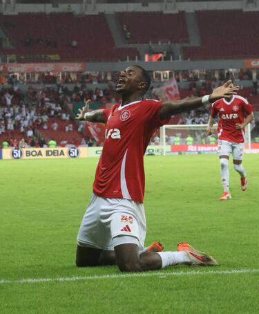 Ricardo Mathias, el gigante que asombra en Brasil