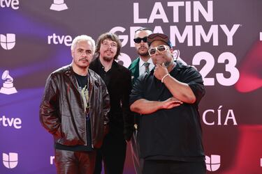 El grupo Planet Hemp posa durante el photocall previo a la gala de entrega de los Latin Grammy 2023.