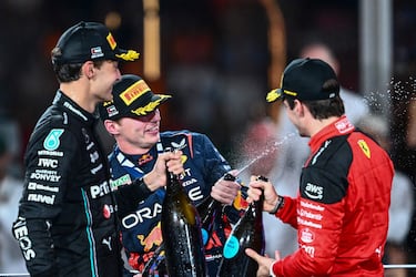 Puro Alonso: cuarto del Mundial y desastre final de Sainz
