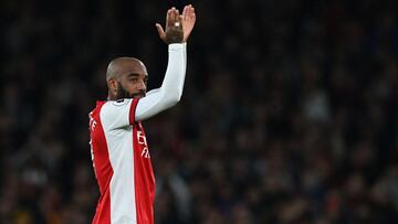 Lacazette.