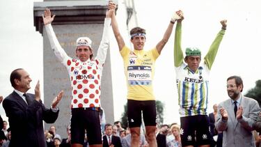 Se encargó de convertirse en la excepción a la regla en el Tour de 1987: 'Me vestí por primera vez de amarillo en el Alpe d'Huez, pero no llegué primero a París como dicta la tradición. A alguien debía tocarle'. Eb 1988 sí cumplió y logró su título: 'No hay nada como el silencio y el himno de España en los Campos Elíseos'. En el Cabaret Lido le robaron el maillot: 'Seguro que tienen una buena colección'.