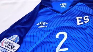 Uniforme de El Salvador