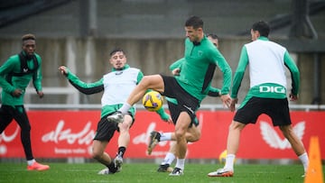 Valverde se junta para la pretemporada con no menos de 32 jugadores