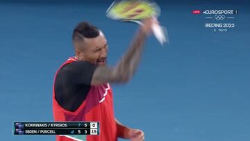 Se para la final masculina de dobles por gritos y asoma Kyrgios al rescate