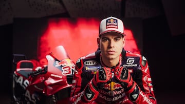 Augusto Fernández, durante la presentación del Red Bull GasGas.