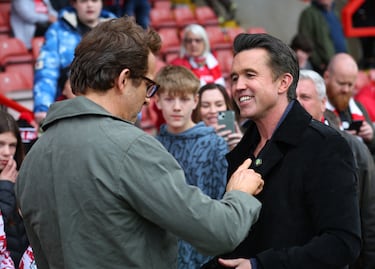 El Wrexham de Ryan Reynolds sube a la Championship, a un paso de la Premier