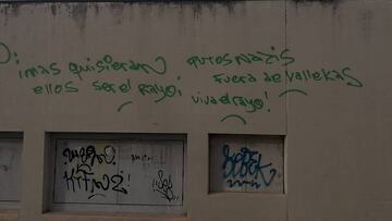 Pintadas en la Ciudad Deportiva: "Putos nazis, fuera de Vallekas"