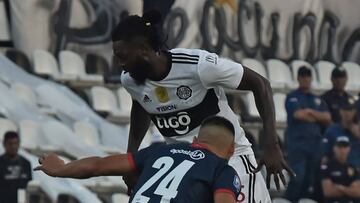 Olimpia 1-1 Cerro Porteño: así fue el debut de Adebayor