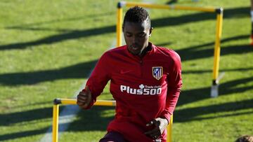 Bernard Mensah con el Atlético.