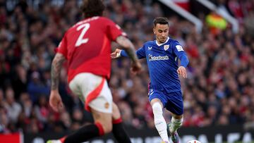 MANCHESTER (United Kingdom), 08/05/2025.- Alex Berenguer of Athletic in action during the UEFA Europa League semi-finals 2nd leg soccer match between Manchester United and Athletic Club, in Manchester, Britain, 08 May 2025. (Reino Unido) EFE/EPA/ADAM VAUGHAN