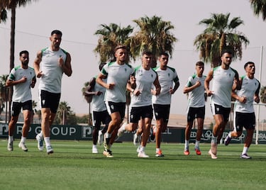 Dalisson y Alves alegran a Ania