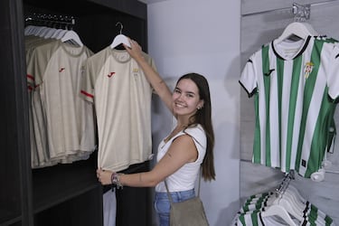 La historia mexicana de las camisetas del Córdoba