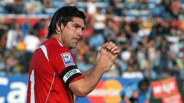 Coincidió con Pinilla en:
Universidad de Chile en la temporada 2006 - 2007.