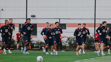 Los exfutbolistas estadounidenses, que dejaron una huella imborrable en el USMNT, son críticos con la convocatoria del director técnico argentino.