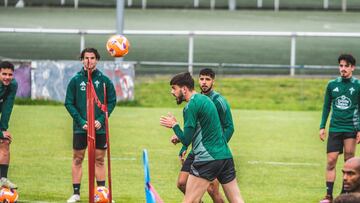 Puric y Naldo estarían sancionados, pero al Racing de Ferrol no le ha llegado la notificación de Competición.