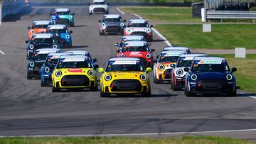 Carrera de la NXT Gen Cup.