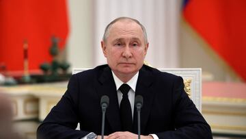 Russian President Vladimir Putin attends a meeting with service members at the Kremlin in Moscow, Russia, June 27, 2023. Sputnik/Mikhail Tereshchenko/Pool via REUTERS ATTENTION EDITORS - THIS IMAGE WAS PROVIDED BY A THIRD PARTY.