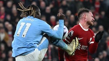 El City sobrevive a Anfield