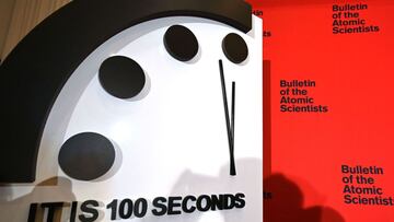 Los científicos del 'reloj del fin del mundo' fijan el apocalipsis cada vez más cerca