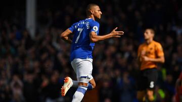 Richarlison celebra su gol al Wolverhampton