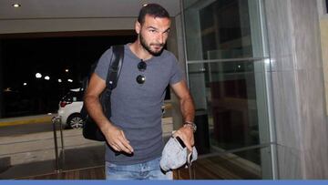 Lombán, a su llegada esta noche a Málaga.