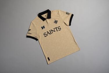 Las camisetas de los equipos de la NFL al estilo clásico del fútbol