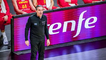 Sergio Scariolo, entrenador de España, durante el partido ante Ucrania.