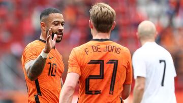 De Jong y Depay.