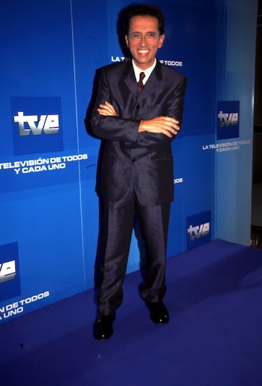 Posado de Jordi Hurtado durante una gala de RTVE el 17 de septiembre de 2002.