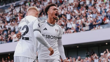 El defensor estadounidense Antonee Robinson volvió a las canchas el pasado fin de semana con el Fulham, tras una ausencia de más de tres meses debido a una cirugía menor en su rodilla derecha.