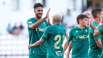 El Cádiz suma otra victoria remontando al Al-Wakrah