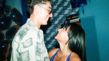 Aitana y Plex confirman su relación: las fotos más íntimas de la pareja