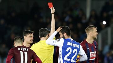 Lejeune es expulsado en el Real Sociedad-Eibar.